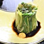食感の違いで♪ほうれん草と水菜のシャキシャキお浸し