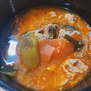 chika+°☆の作ってみた!投稿(焼肉屋さんの味♩我が家のユッケジャンスープ)