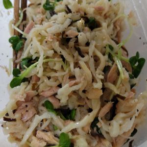 みふりーもの作ってみた!投稿(切り干し大根とツナきゅうり塩昆布の無限サラダ|水戻し不要!)