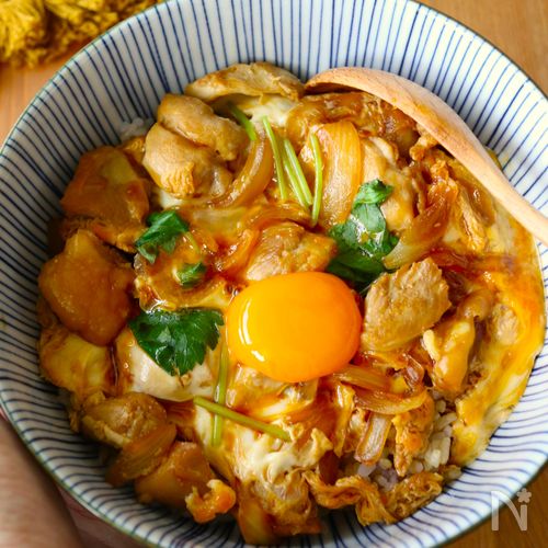 10分で完成【濃厚とろ旨!親子丼】濃いめ味付けの黄金比♩