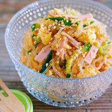 10分で味しみ抜群♪抱えて食べたい♪『春雨のごちそうサラダ』