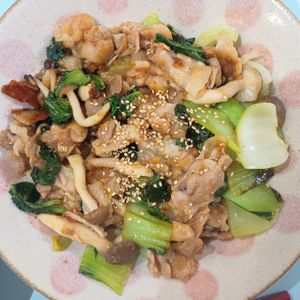 milkの作ってみた!投稿(《豚バラとチンゲン菜の中華炒め》簡単すぐできる♩)
