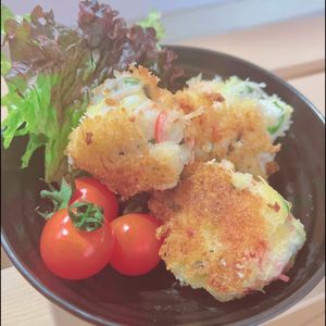 あーちゃん·͜· ♡の作ってみた!投稿(【サクッとふわふわ！かにマヨカツ】包丁不要、混ぜて焼くだけ)