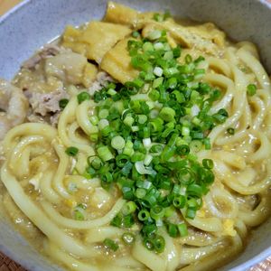 ヴェルの作ってみた!投稿(【とろとろ卵の簡単カレーうどん】ひとりランチや夜食にも！)
