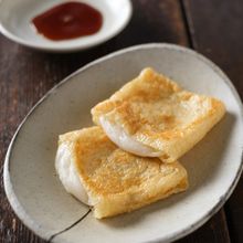 【お揚げはカリッ！お餅はもっちり】焼き餅巾着