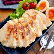 【鶏むね肉の塩麹焼き】旨みたっぷり☆しっとり柔らかチキン♪