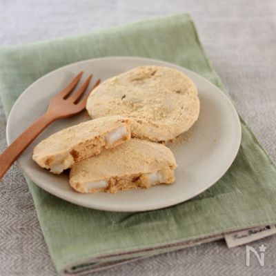 米粉ときなこの お餅入りパンケーキ