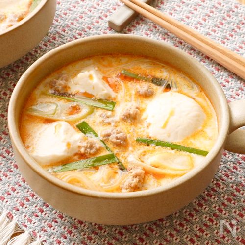 【担々はるさめ豆乳スープ】はるさめが入ってボリューム満点！