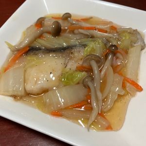 りんごの作ってみた!投稿(旨味が詰まったほっこり優しい味♡『白身魚の野菜あんかけ』)