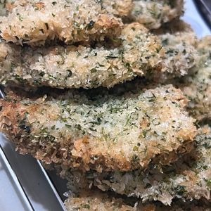 ぴぃちゃんの作ってみた!投稿(【のり塩チキンカツ】食材1つ！サクッと作れてパクパク美味しい)