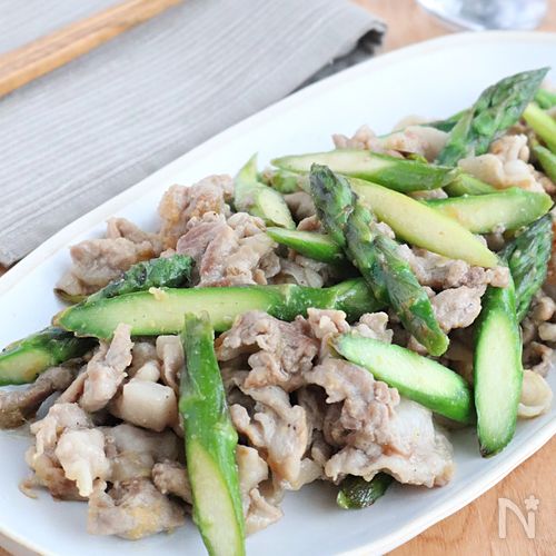 疲労回復！アスパラガスと豚肉の生姜焼き