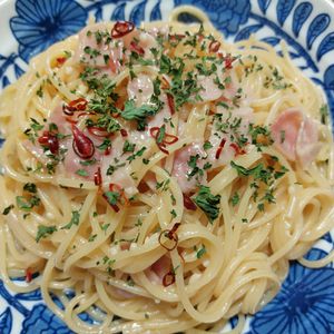 よっこの作ってみた!投稿(コツ不要！別ゆでも不要！失敗しない【ペペロンチーノ】)