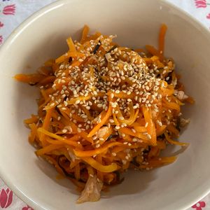 万福の作ってみた!投稿(レンジ3分！やみつき【にんじんとツナの塩こん和え】お弁当にも)