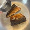 これ一つで満足【焼きさばとしそのおにぎり】塩さばを使っての工程2