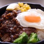 簡単だけど本格的！ステーキ丼＊飴色玉ねぎ不使用でも濃くうま♡