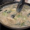 【野菜だけで大満足】米粉で♡かぶと白菜の味噌ドリアの工程2