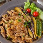 【ご飯が超合う】豚こま肉と茄子ズッキーニのさっぱりオイ照り