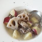 とろとろ牛すじと根菜の塩スープ