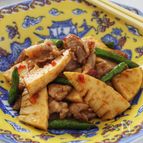 たけのこと豚肉の豆板醤炒め【ご飯が進む！ピリ辛中華】