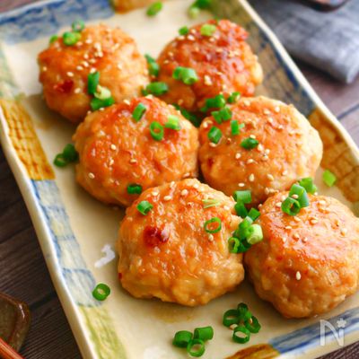 子供も大好き!チーズとはんぺんのふんわり鶏つくね♪