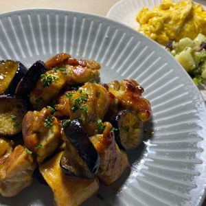 812168の作ってみた!投稿(なすと鶏肉のカレー風味の炒め煮)