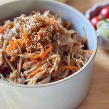 10分で完成！【豚きんぴら丼】