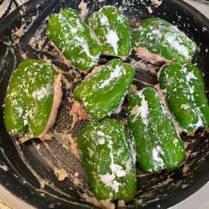 1286087の作ってみた!投稿(ちょっとのコツではがれない✨しゃきふわピーマンの肉詰め🫑✨)