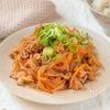 一皿で大満足！ご飯が止まらない✨簡単で絶品【韓国風麻婆春雨】