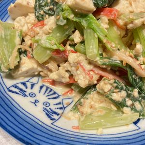 すみれの作ってみた!投稿(癖になる♪『崩し豆腐のおかか醤油マヨサラダ』)