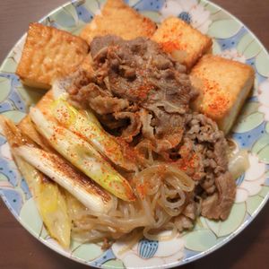 たりおの作ってみた!投稿(旦那のおつまみ③即席ラクちん肉豆腐🤩🍺)
