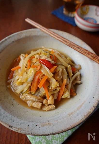 常備菜にも！白菜と油揚げの煮物
