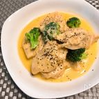フライパンで簡単【鶏むね肉の味噌バターチーズ煮】