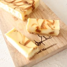とろっとろ♪マーブルキャラメルチーズケーキ