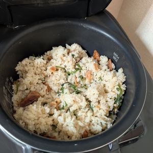 げんきの作ってみた!投稿(【STAUB】旨み凝縮！香ばしおこげの鮭とばごはん。)