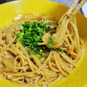 ヴェルの作ってみた!投稿(これはリピ確定❗️甘辛そぼろパスタ)