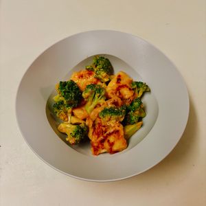 りんの作ってみた!投稿(作り置きにも♡鶏むね肉とブロッコリーのオーロラソース)