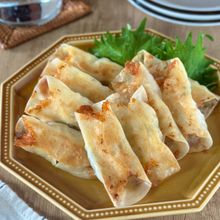 しそチーズでさっぱり！【鶏むね肉でなんちゃって棒餃子】