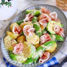 レンジで簡単！春野菜サラダ♡マヨ•バタ•マスタード•ドレ