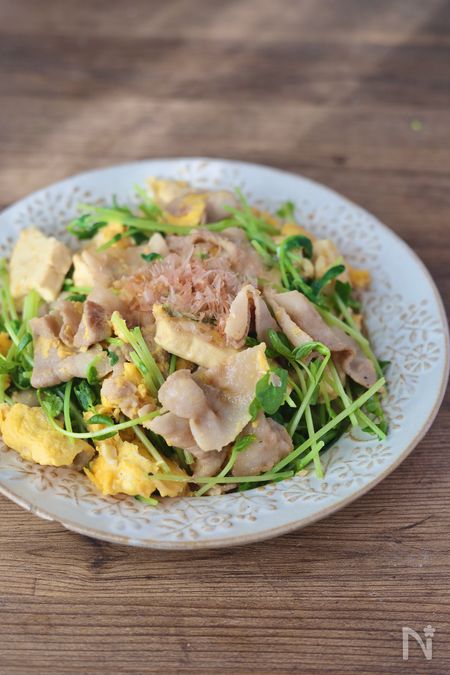 とろとろ卵の豆苗チャンプルー