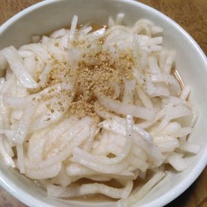 ももの作ってみた!投稿(梅チューブでお手軽！細切り大根のさっぱり漬け)