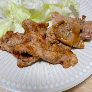 1322383の作ってみた!投稿(やわらか♡豚ヒレブロックのにんにく照り焼き)