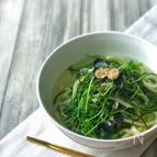 お疲れ気味な肝臓に！二日酔いの朝に！＊豆苗しじみ昆布うどん＊