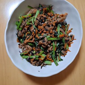 728185の作ってみた!投稿(栄養満点♡やみつき【小松菜とひじきの旨ツナ炒め】お弁当にも◎)