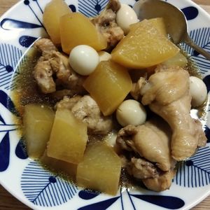 hiro★の作ってみた!投稿(炊飯器で失敗なし！大根と手羽元の煮物)