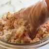 ザクザクのび～！とろチキボールの工程1