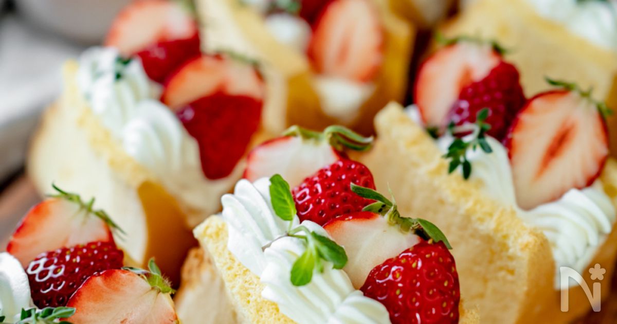 動画あり ふわふわ いちごのシフォンケーキ By おやつラボ レシピサイト Nadia ナディア プロの料理家のおいしいレシピ