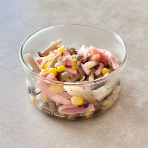 こんこんの作ってみた!投稿(＼簡単絶品／レンチン4分【しめじとベーコンのコンソメソテー】)