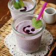 おやつにも♪フレッシュブルーベリーのスムージー