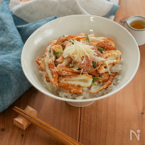 ちくわと大葉の揚げないかき揚げ丼風