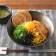 スープもおいしく！もちもち太麺の油そば